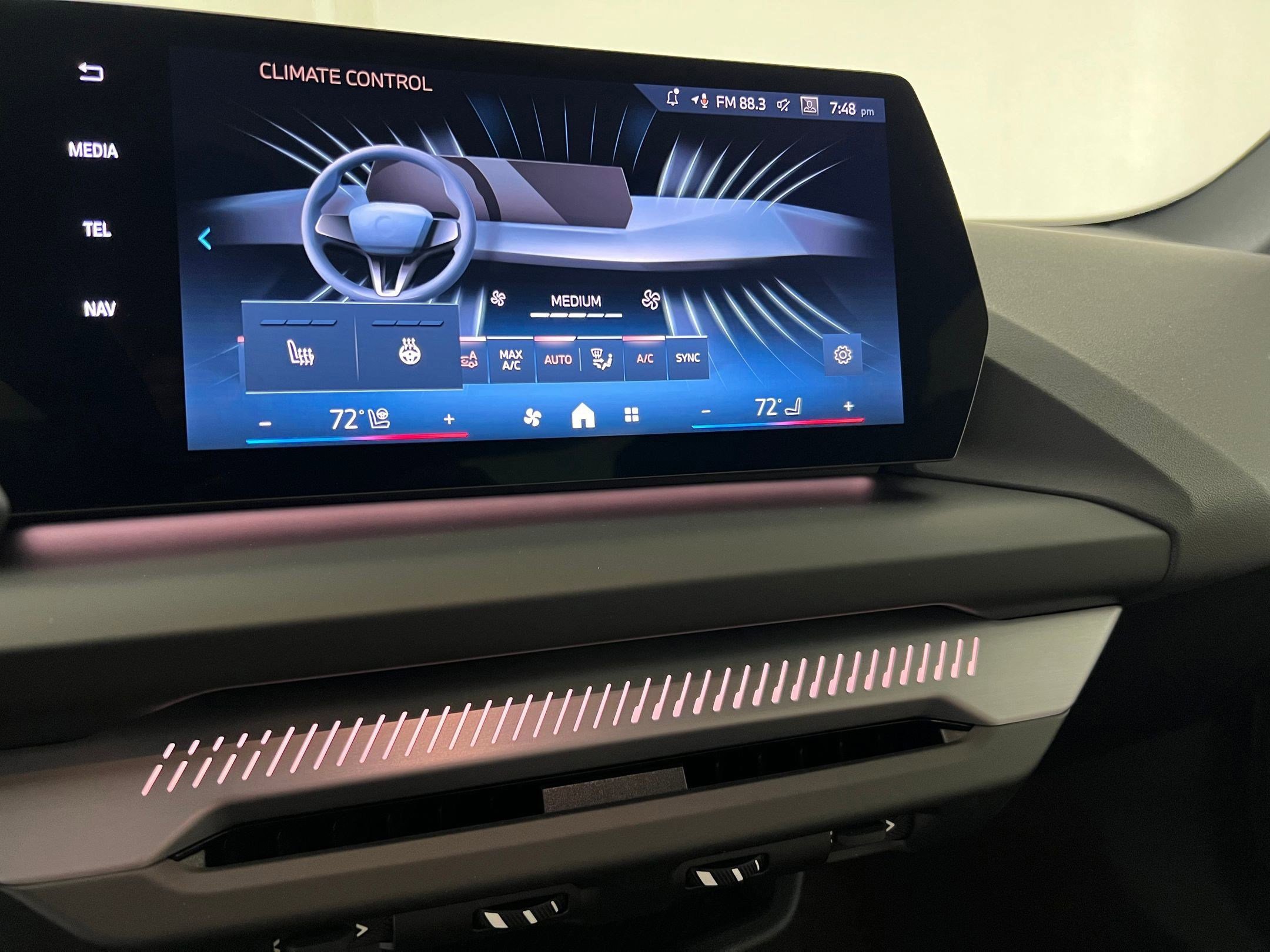 Used 2026 BMW 228i xDrive w/ Technology Package image 26