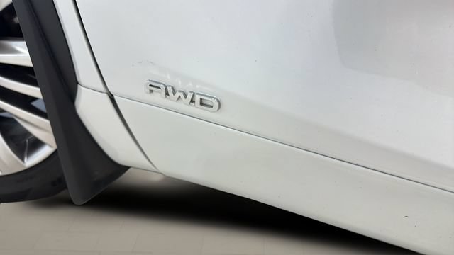 Used 2026 Toyota Highlander Platinum AWD/4WD image 44