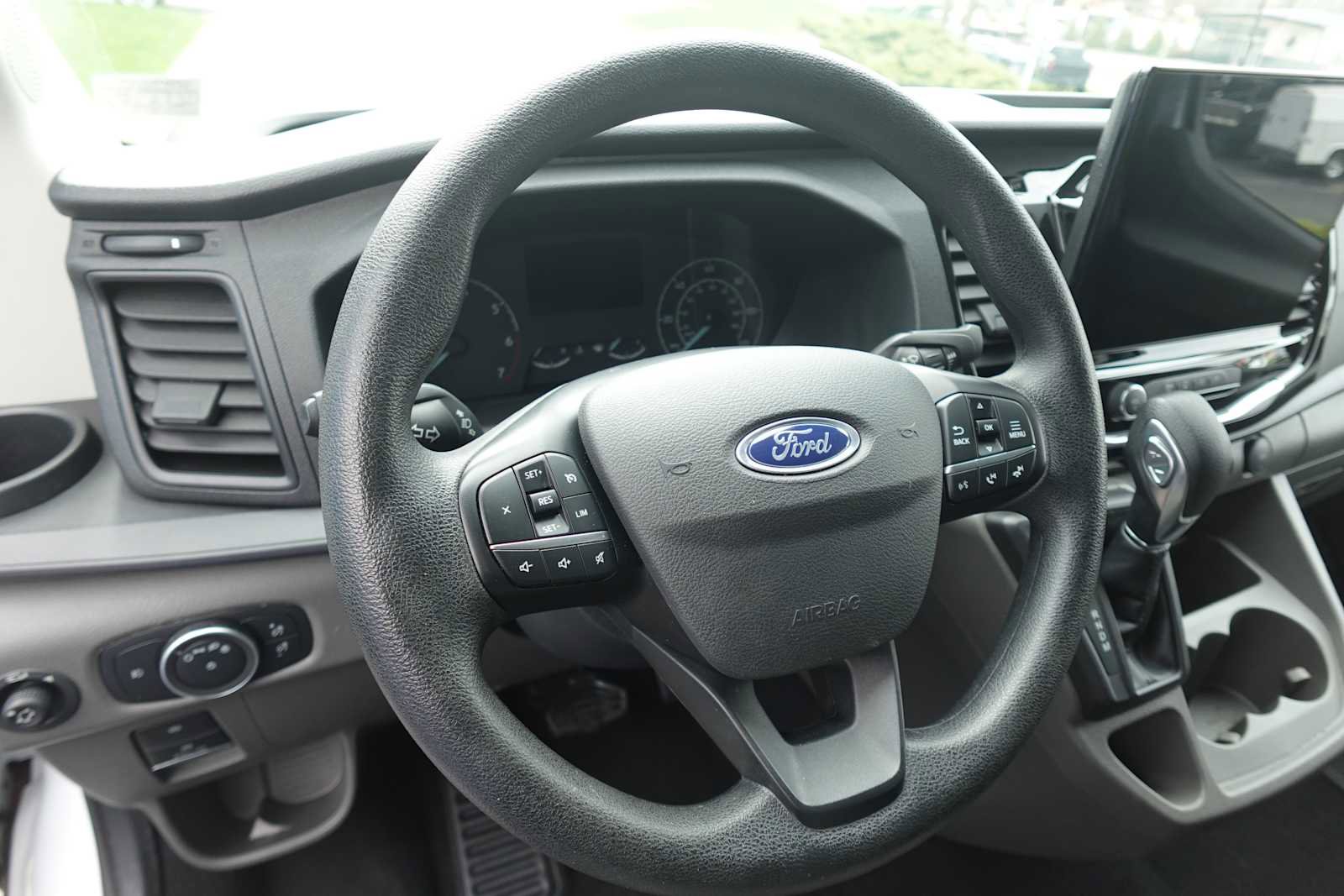 Used 2024 Ford Transit 350 XLT image 14