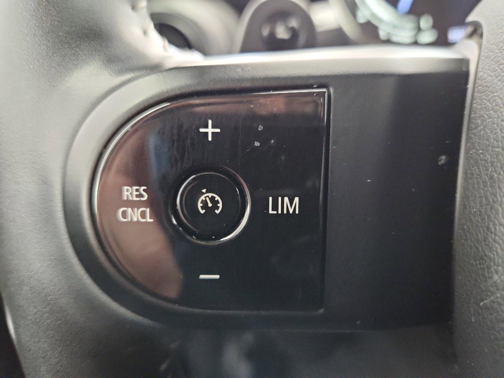 Used 2024 MINI Cooper S image 14