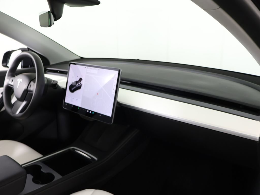 Used 2021 Tesla Model Y Performance AWD/4WD image 29