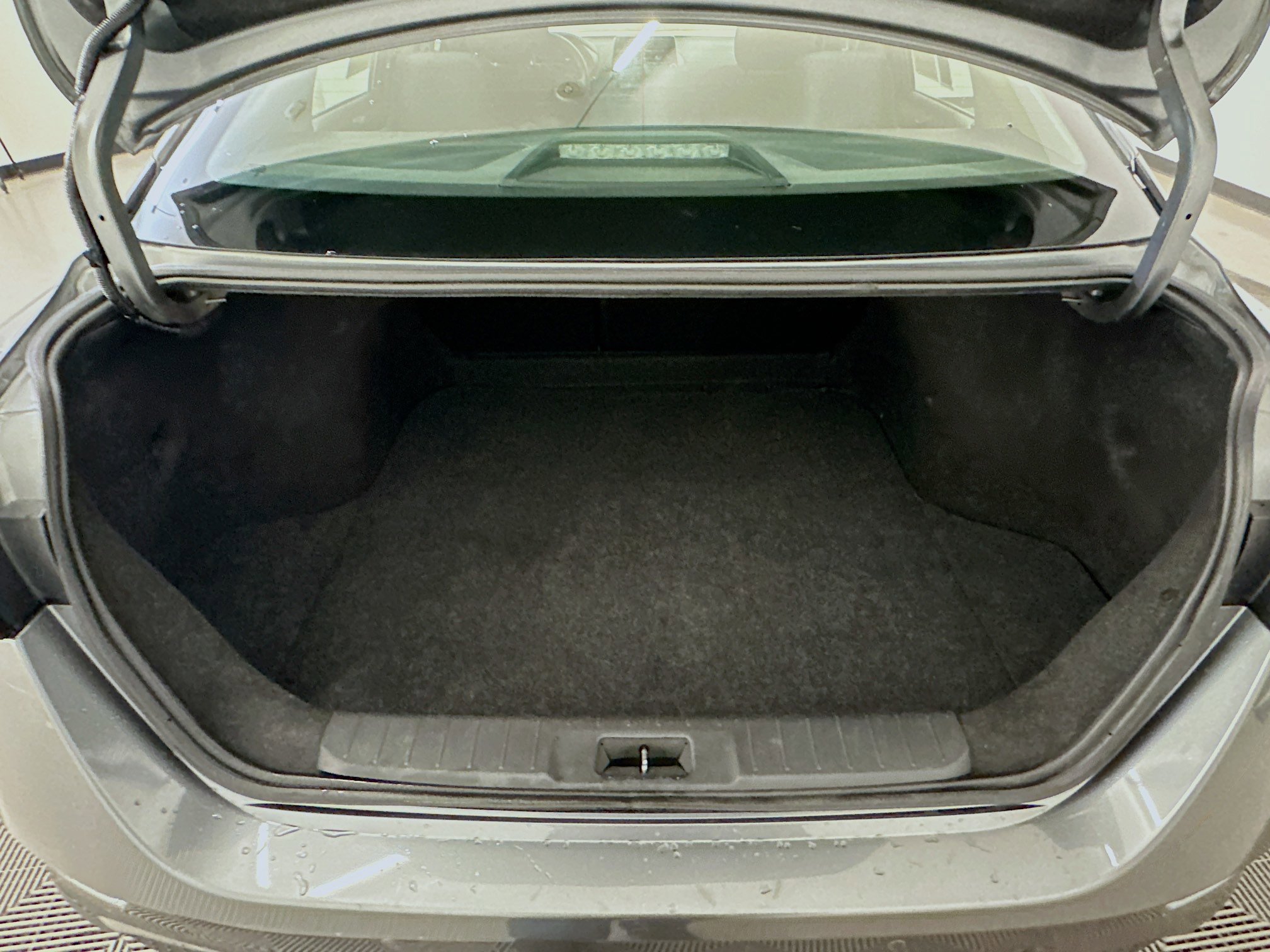 Used 2024 Nissan Sentra SV FWD image 29