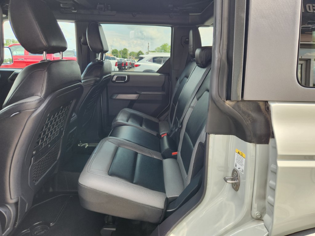 Used 2023 Ford Bronco Black Diamond AWD/4WD image 16