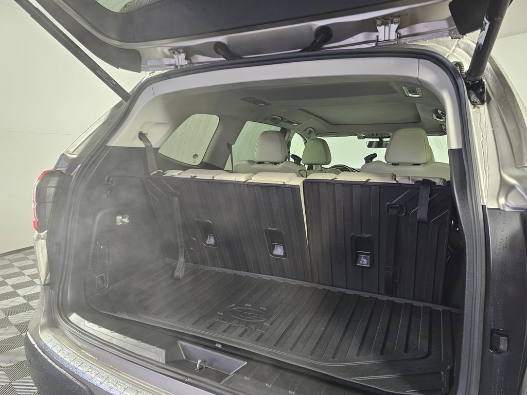 Used 2019 Subaru Ascent Limited w/ Popular Package #2A image 16