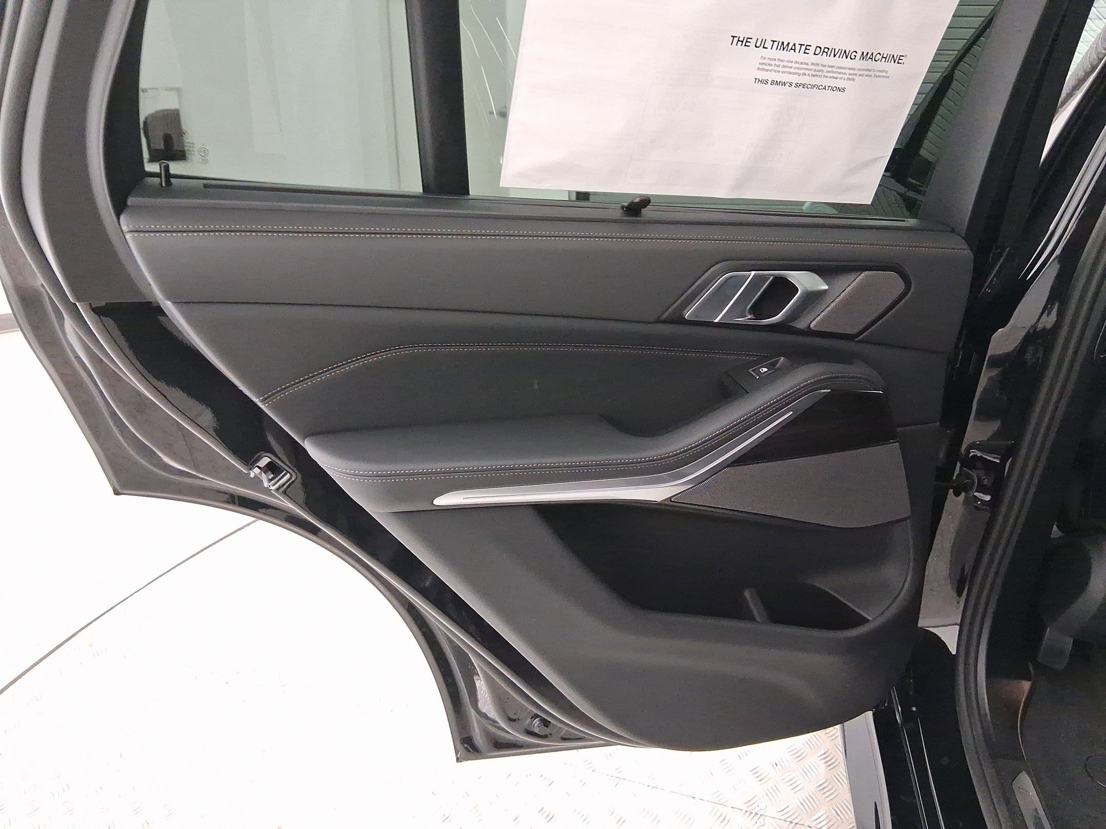 New 2026 BMW X5 xDrive40i w/ Executive Package image 27