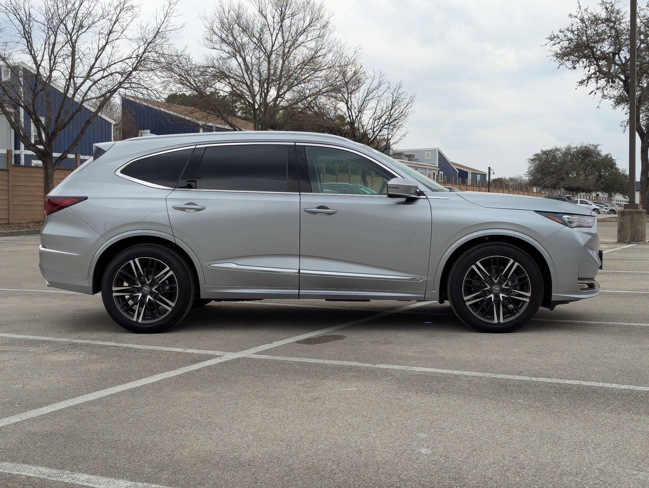 New 2026 Acura MDX SH-AWD w/ Advance Package image 3