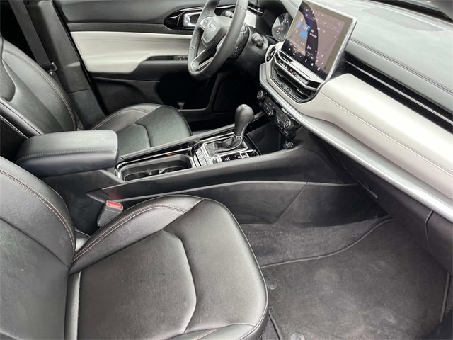 Used 2024 Jeep Compass Limited w/ Mopar Graphics Package image 22