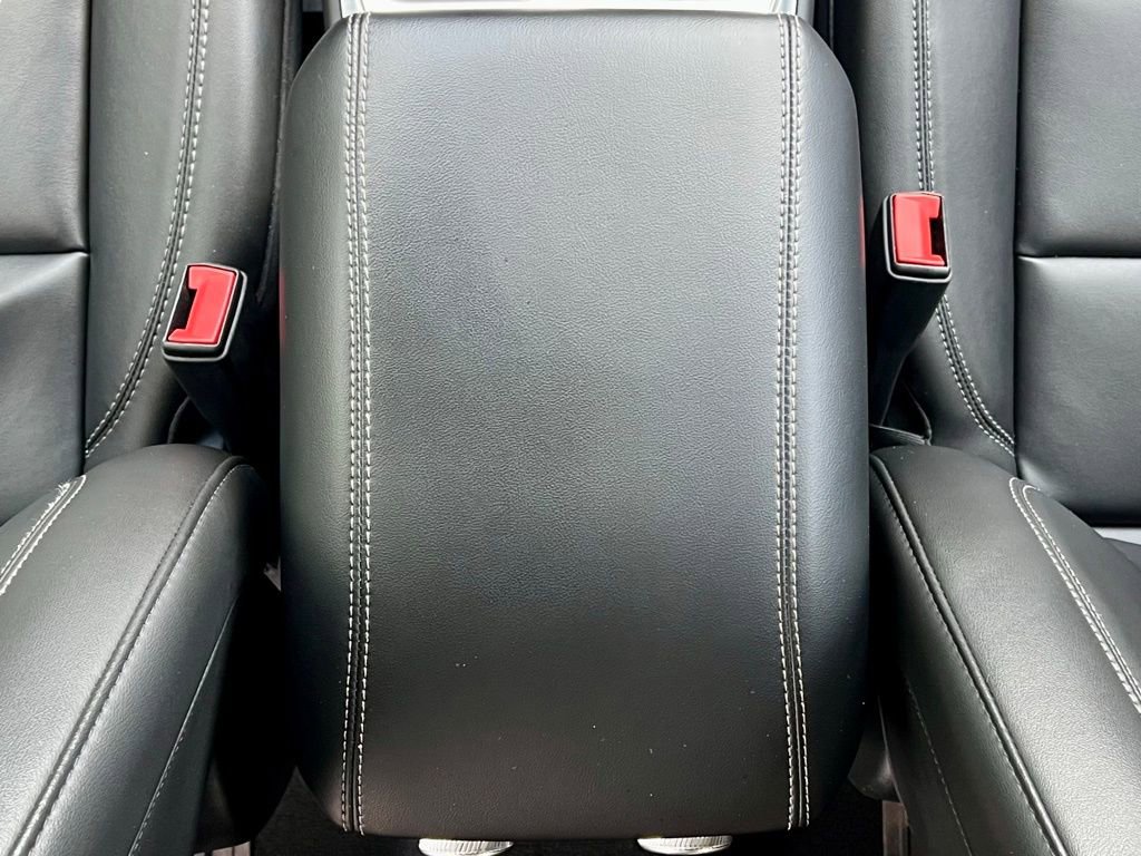 Used 2023 Ford Explorer XLT w/ Equipment Group 202A image 33