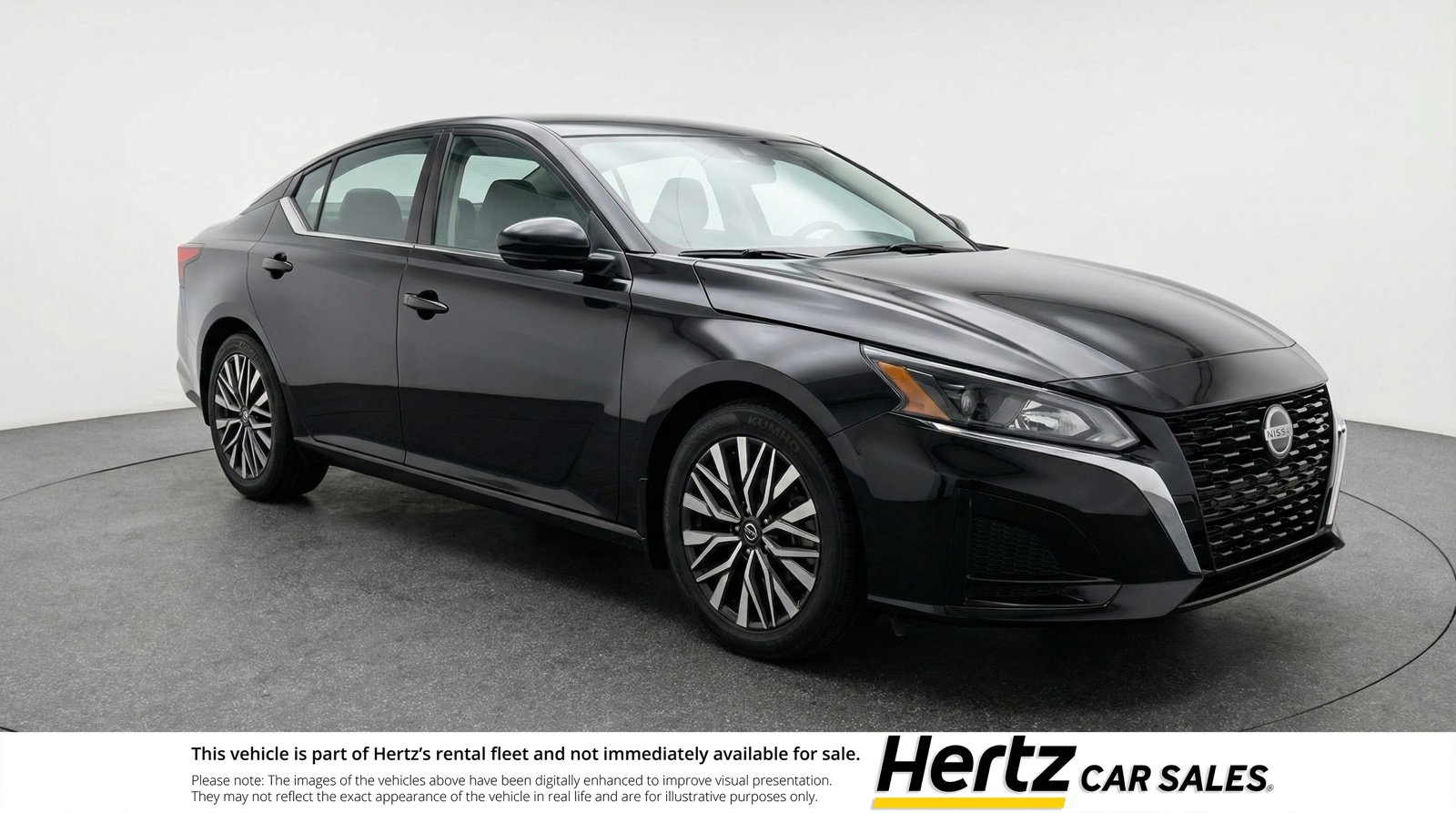 Used 2025 Nissan Altima 2.5 SV FWD image 1