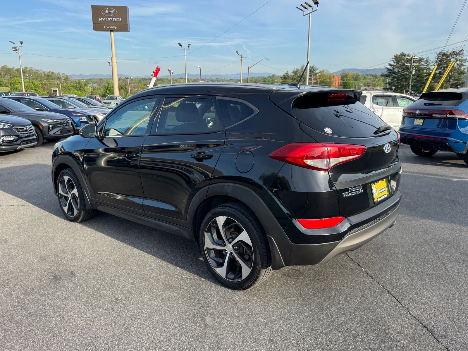 Used 2016 Hyundai Tucson Sport FWD image 4