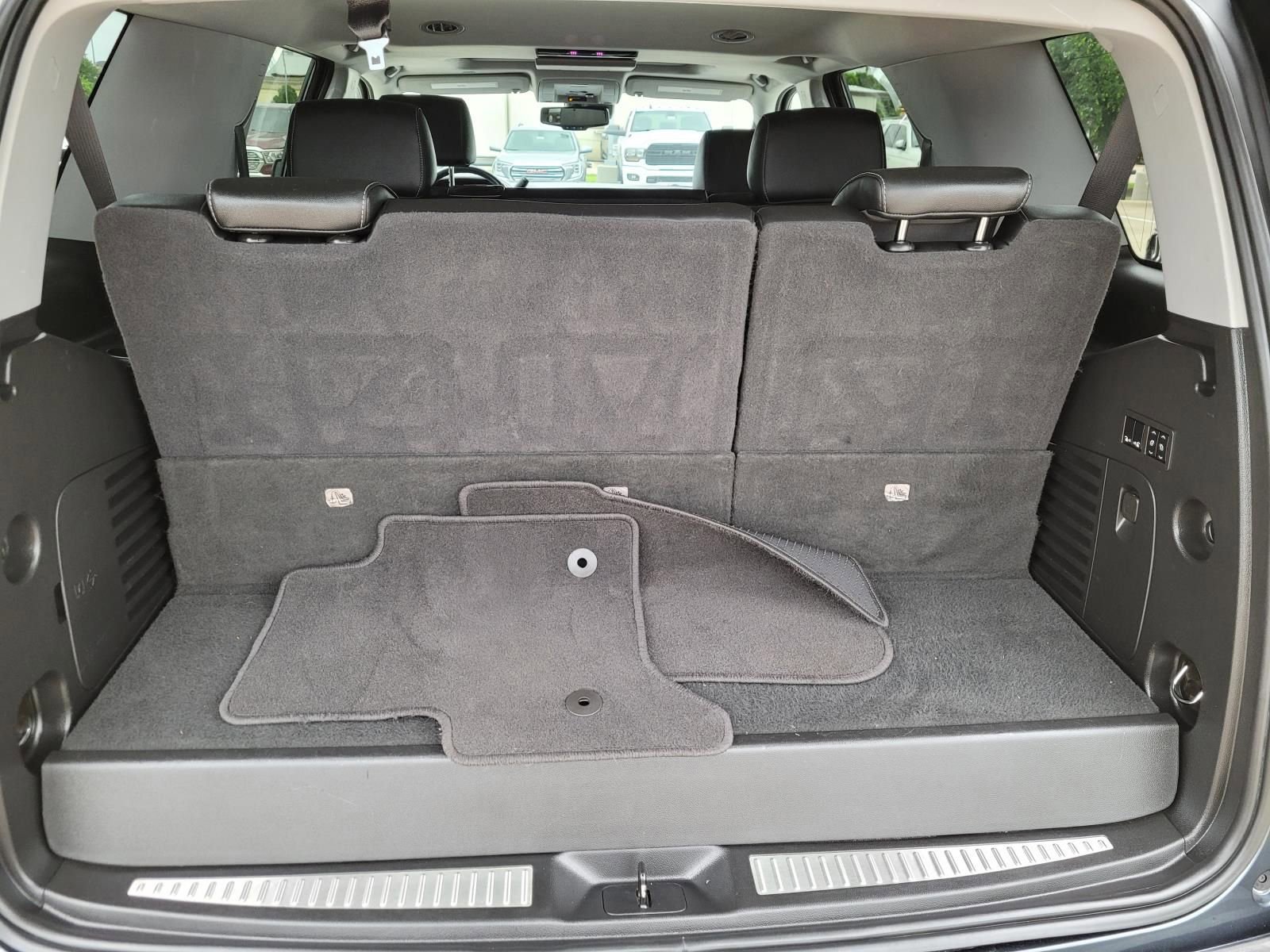 Used 2020 Chevrolet Tahoe LT image 16