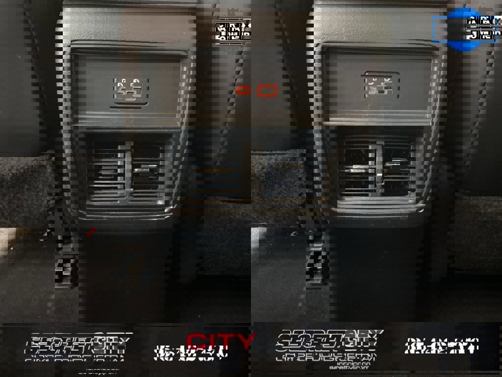 Used 2022 Nissan Murano SV w/ SV Midnight Edition Package image 27