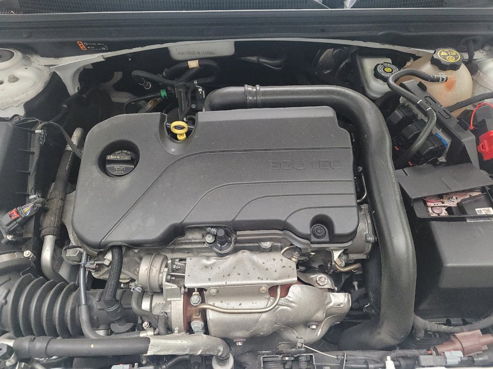 Used 2022 Chevrolet Malibu LT FWD image 30