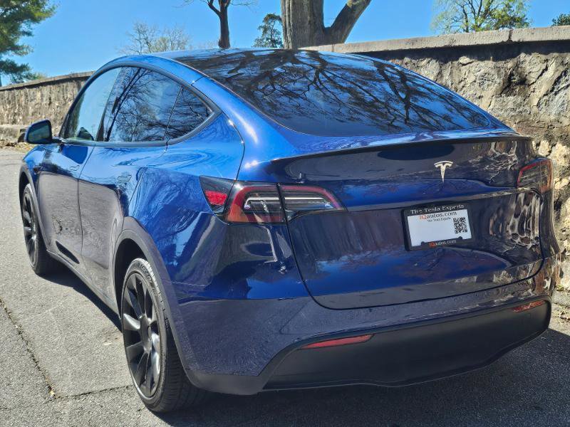 Used 2023 Tesla Model Y RWD image 13