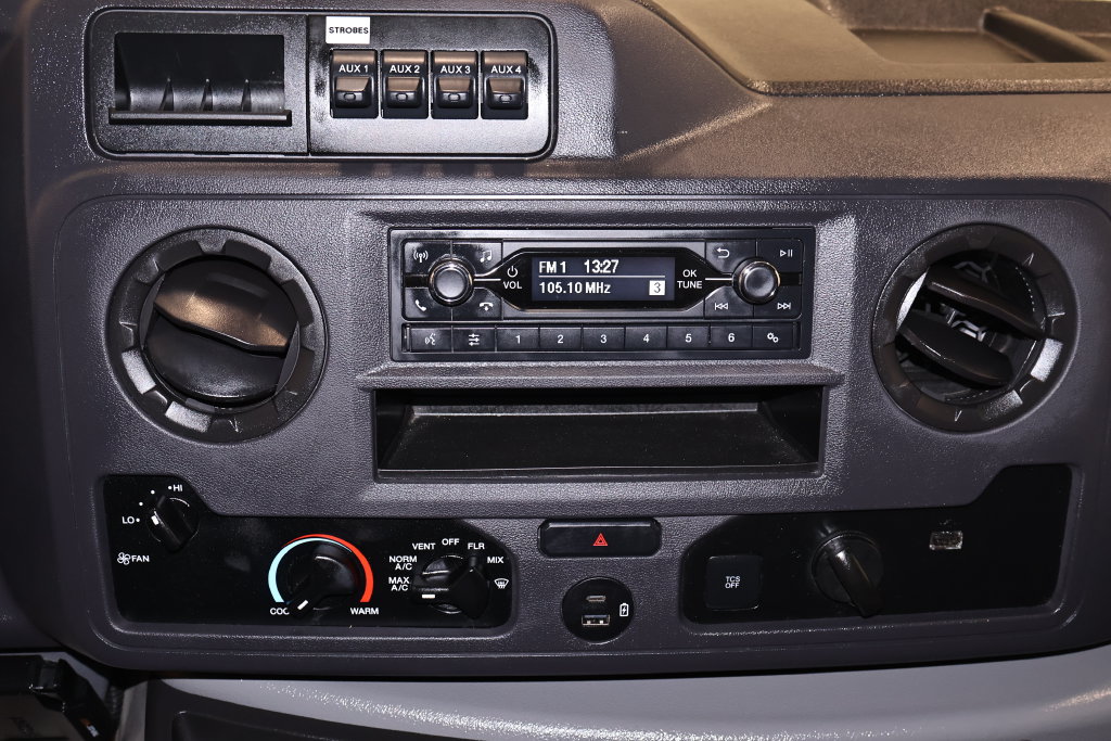 Certified 2024 Ford E-350 and Econoline 350 Super Duty w/ Power Windows & Locks Group RWD image 21