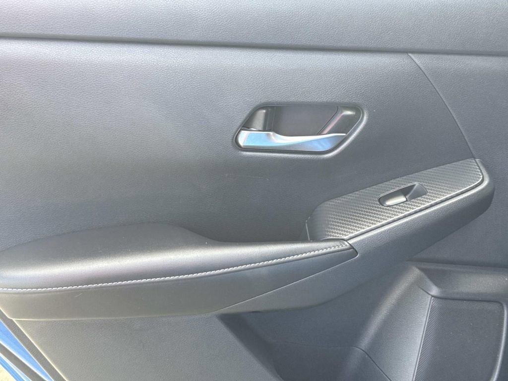 Used 2020 Nissan Sentra SV w/ Trunk Package FWD image 12