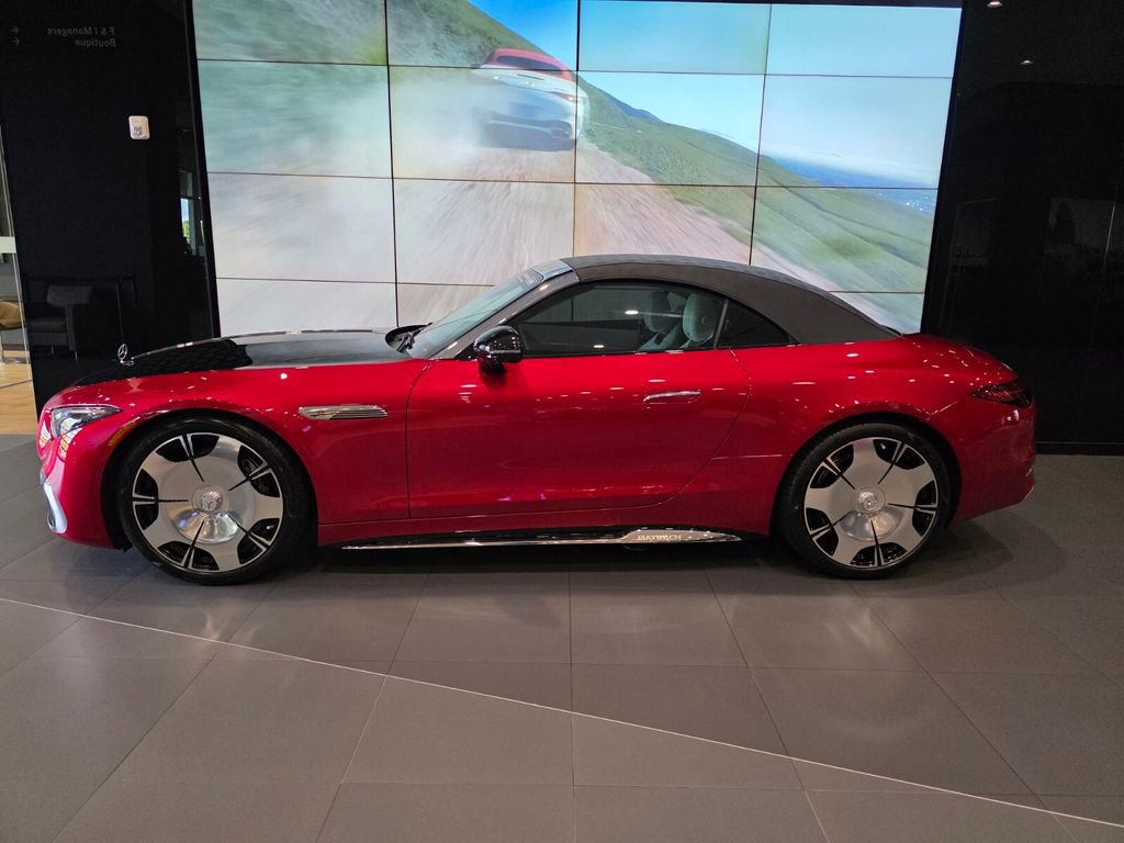 Certified 2026 Mercedes-Benz Maybach SL 680 image 28