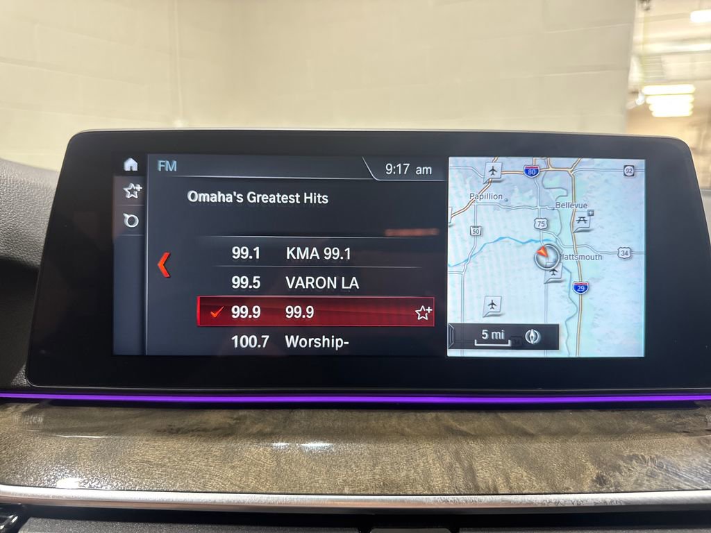 Used 2018 BMW 540i xDrive image 35