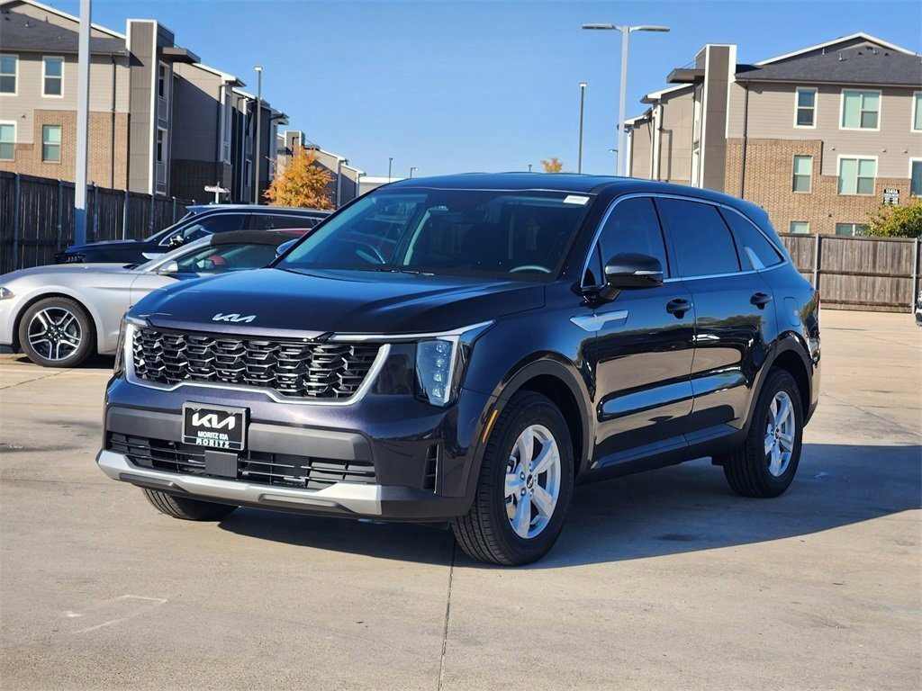 New 2026 Kia Sorento LX image 2