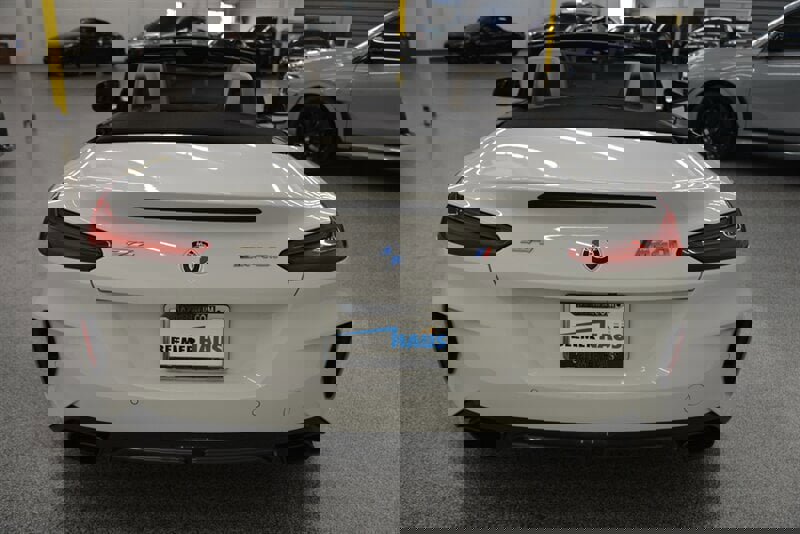 Used 2024 BMW Z4 M40i w/ Premium Package image 11