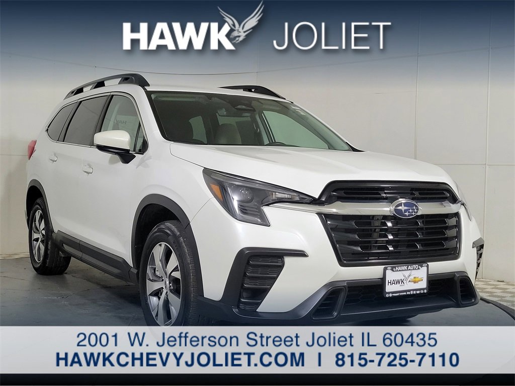 Used 2024 Subaru Ascent Premium w/ Convenience Package