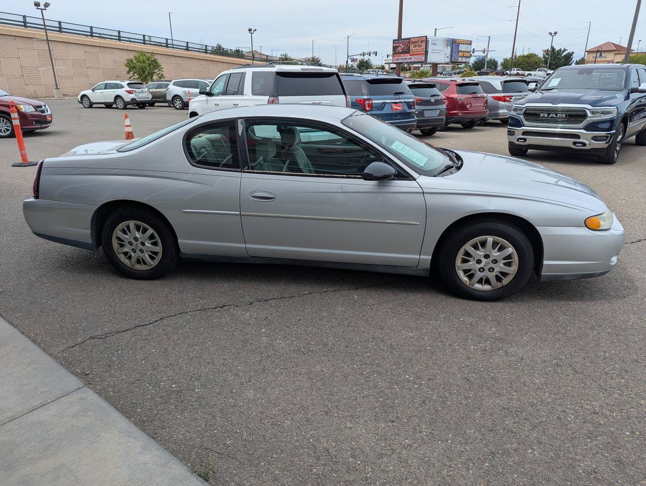 Used 2003 Chevrolet Monte Carlo LS FWD image 6