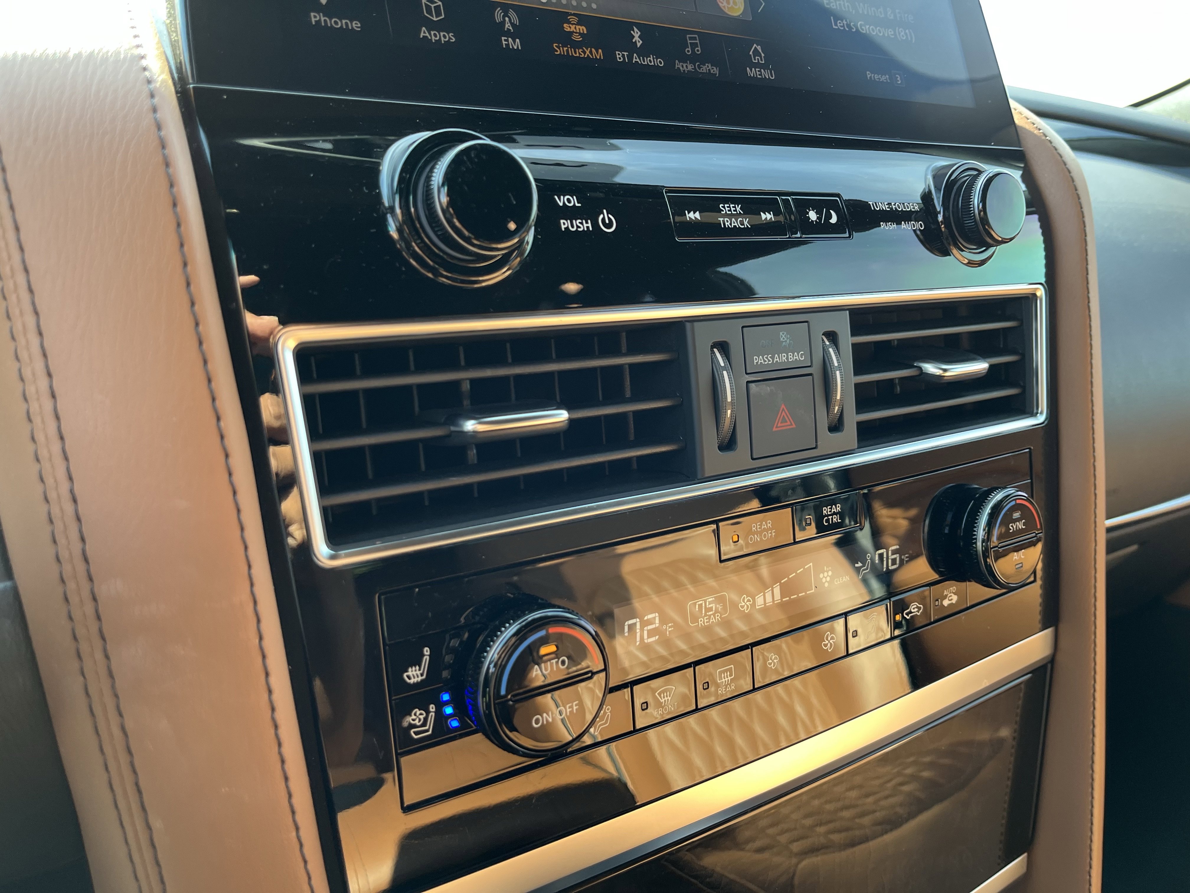 Used 2023 INFINITI QX80 Sensory w/ Cargo Package AWD/4WD image 27