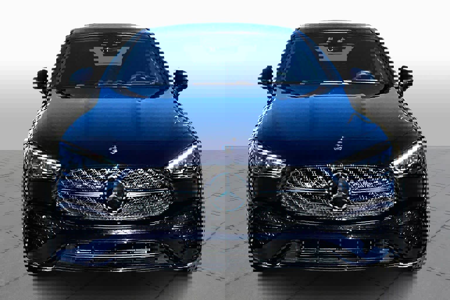 Used 2024 Mercedes-Benz CLE 450 4MATIC Coupe image 3