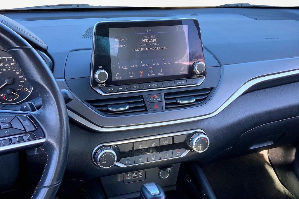 Used 2024 Nissan Altima 2.5 SR image 9