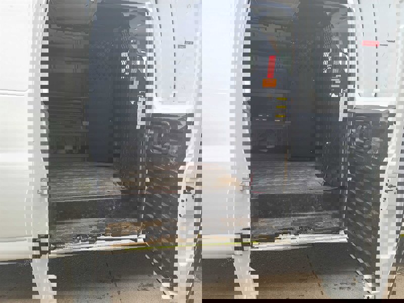 Used 2017 GMC Savana 2500 2500 3DR EXTENDED CARGO VAN/V8 image 14