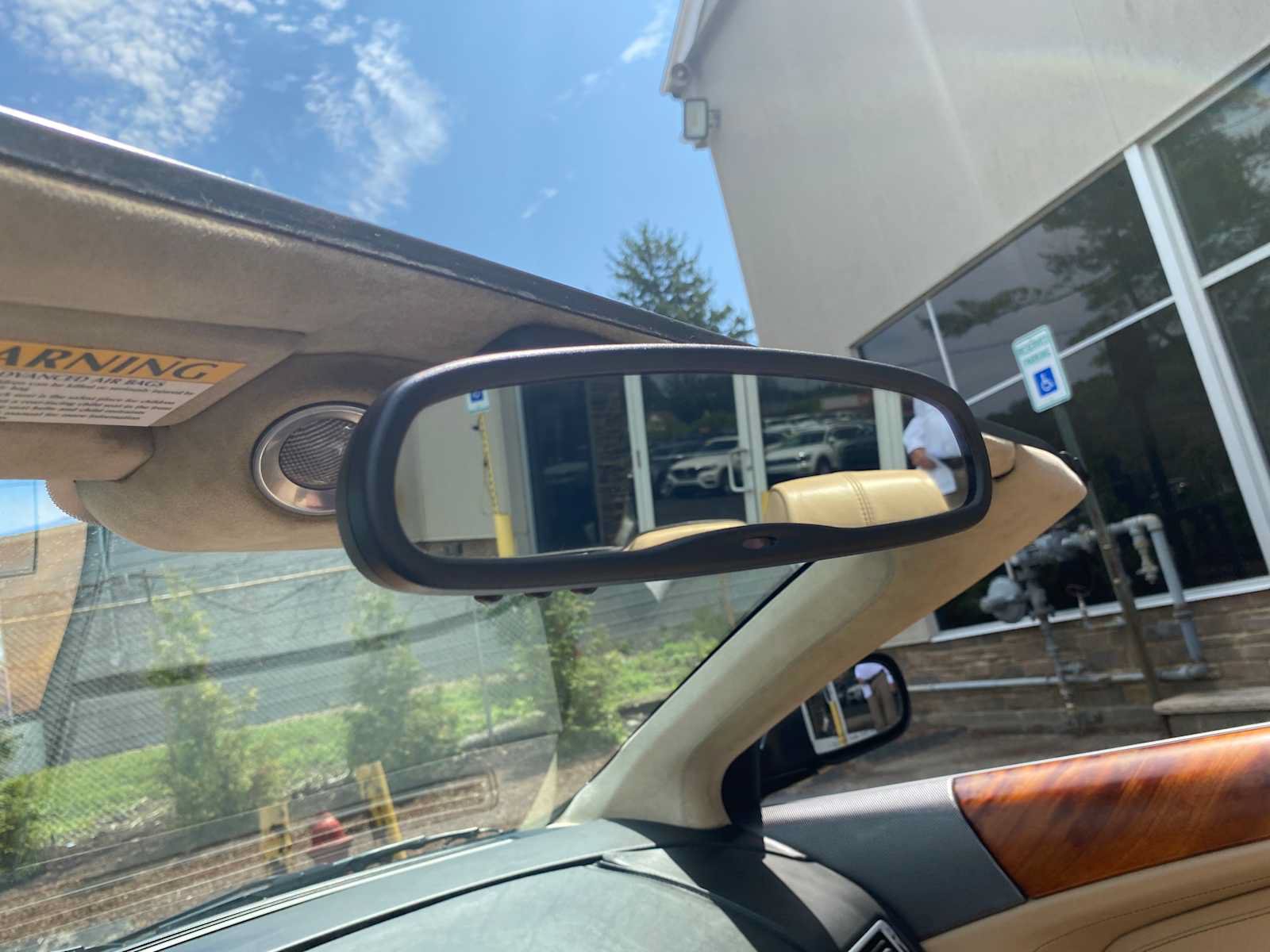 Used 2007 Aston Martin DB9 Volante RWD image 27