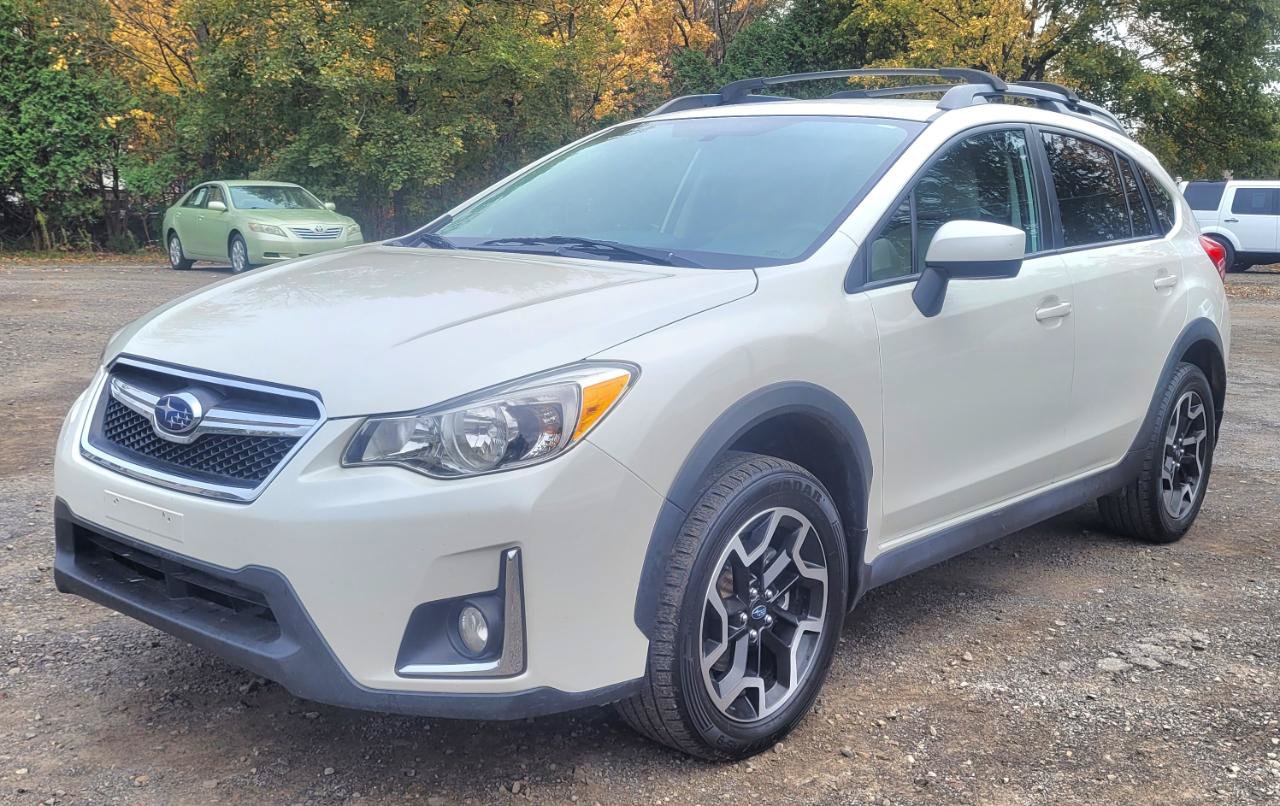 Used 2017 Subaru Crosstrek 2.0i Premium AWD/4WD image 5