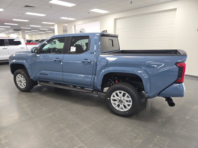 New 2026 Toyota Tacoma SR5 AWD/4WD image 3