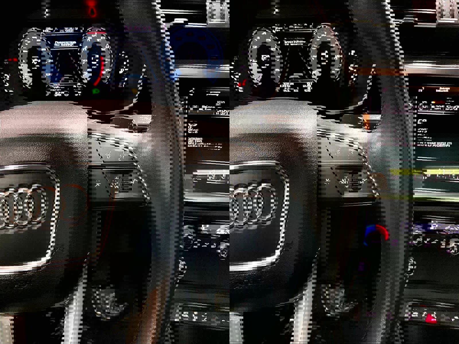 Certified 2023 Audi Q3 2.0T Premium w/ Black Optic Sport Package image 20