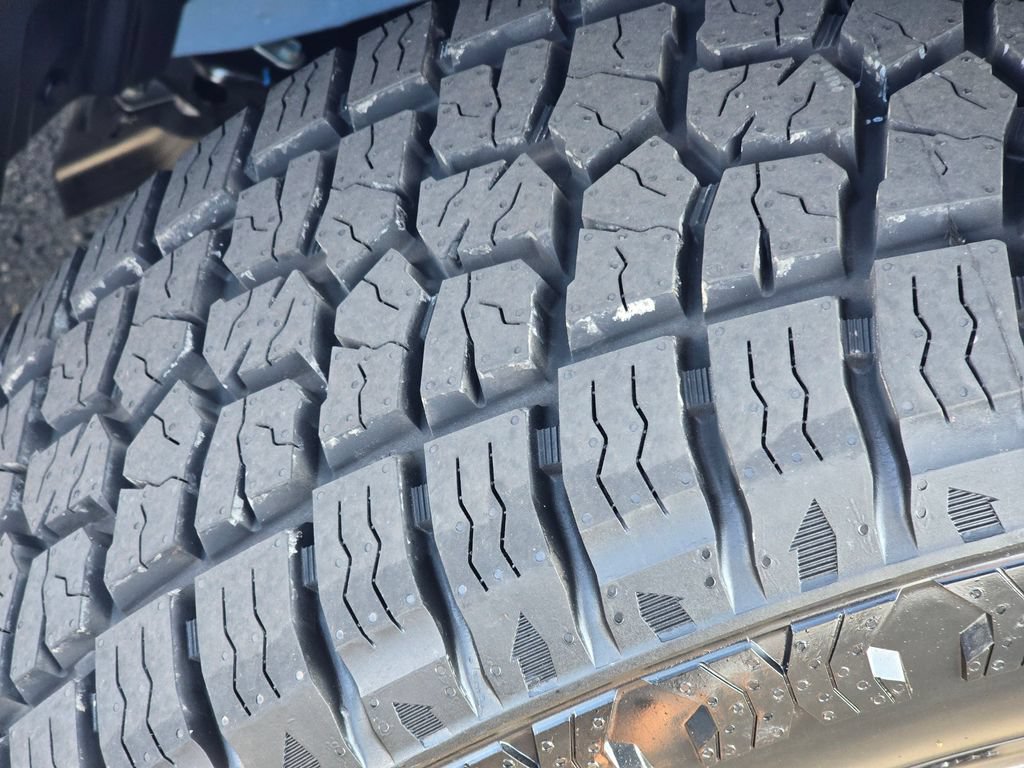 Used 2025 Honda Pilot TrailSport image 11