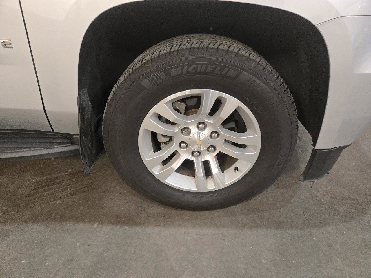 Used 2017 Chevrolet Tahoe LT RWD image 18