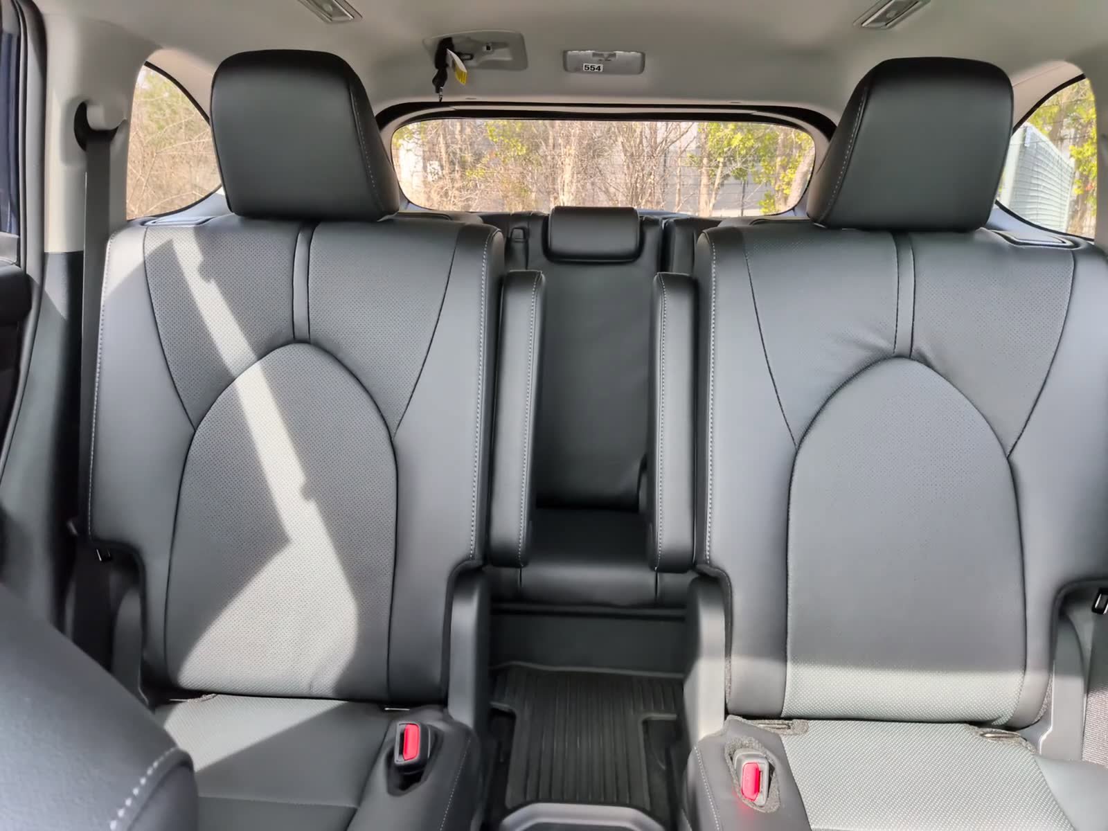 New 2026 Toyota Highlander Limited image 27