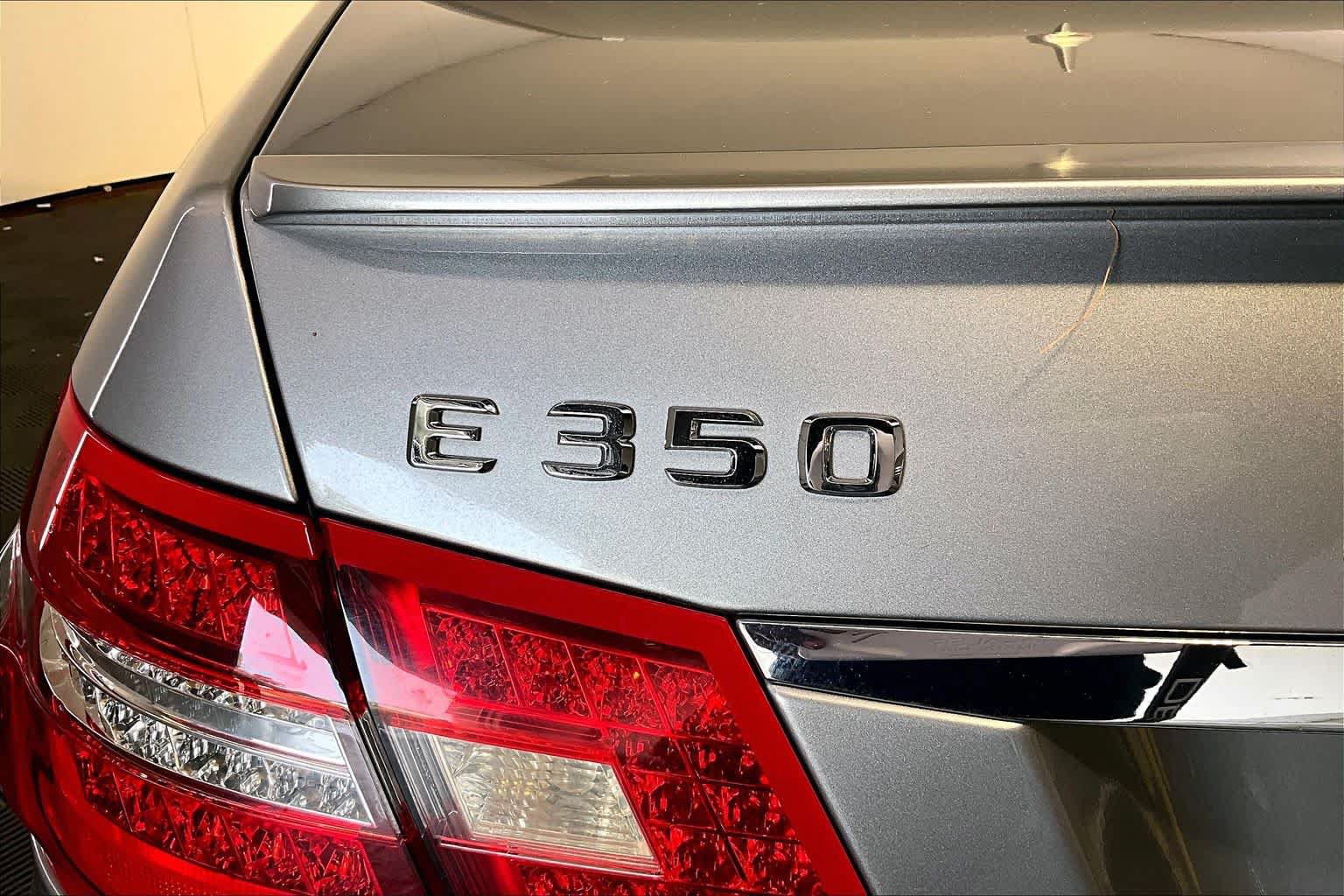 Used 2013 Mercedes-Benz E 350 4MATIC Sedan image 32