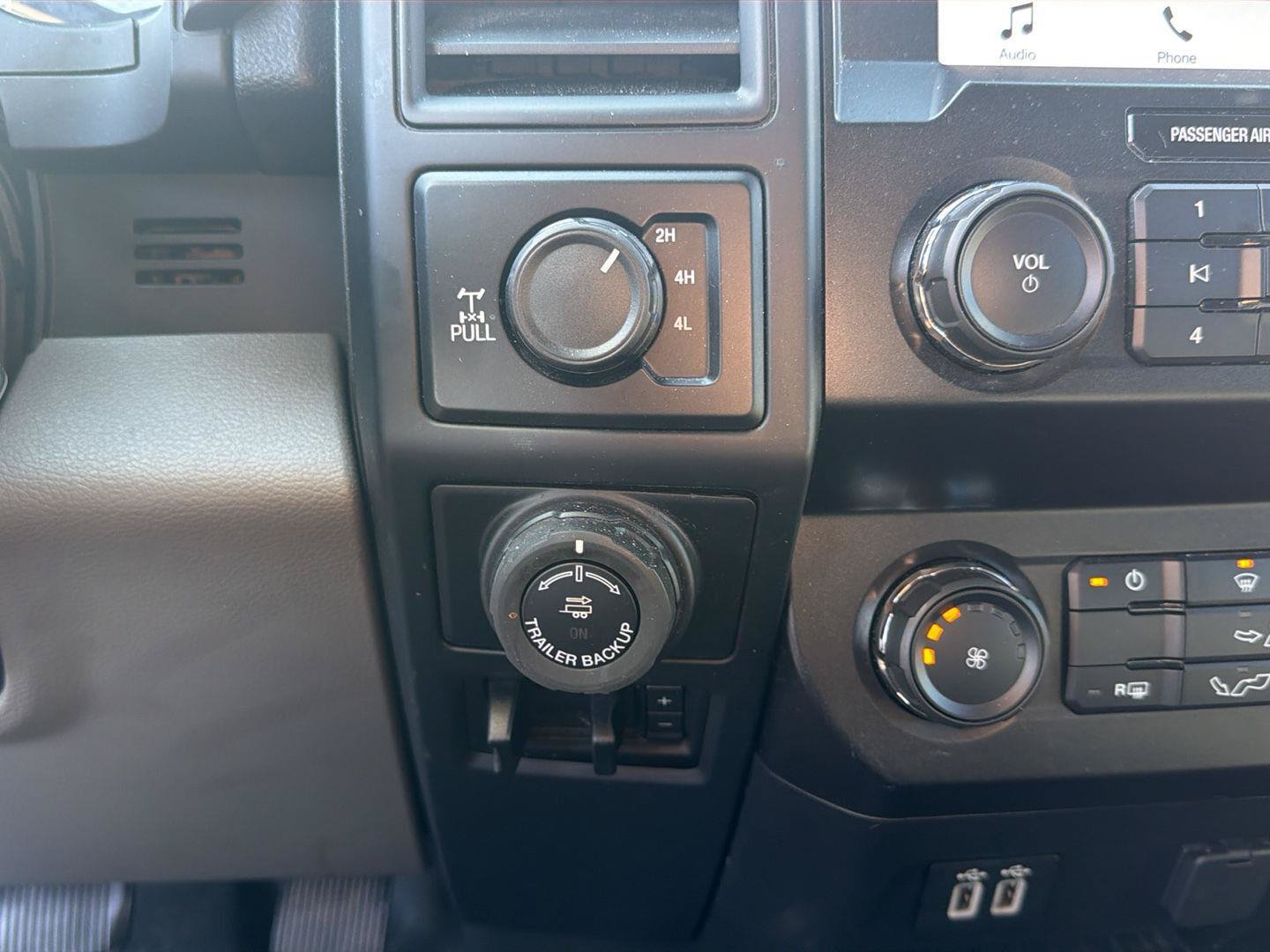 Used 2019 Ford F150 XL w/ Equipment Group 101A Mid AWD/4WD image 17
