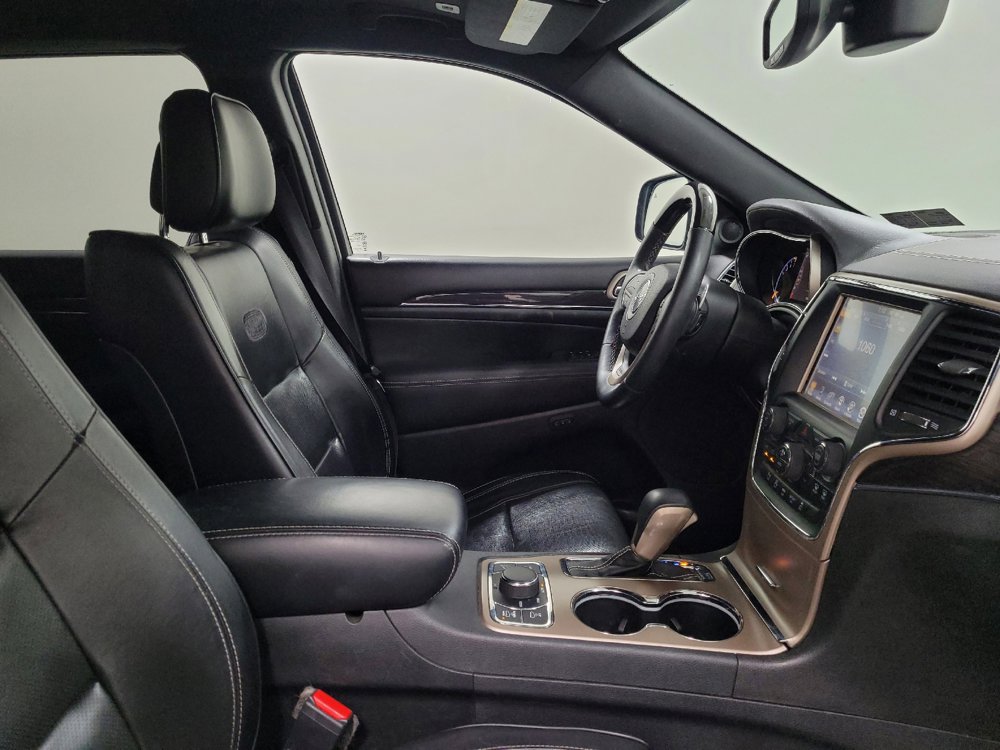 Used 2017 Jeep Grand Cherokee Overland AWD/4WD image 21