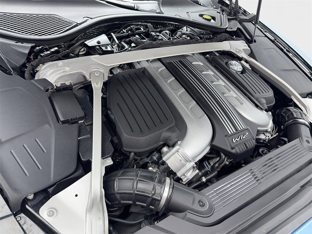 Used 2022 Bentley Flying Spur W12 image 72
