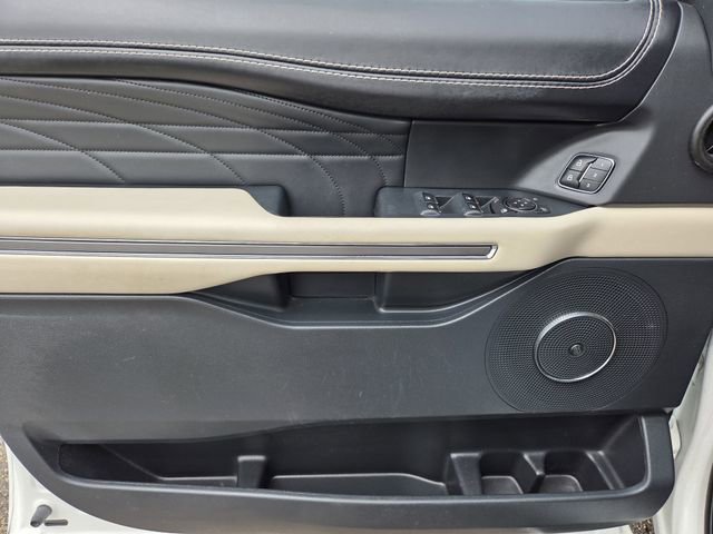 Certified 2022 Ford Expedition Max Platinum RWD image 18