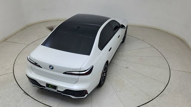 Used 2025 BMW 740i image 80
