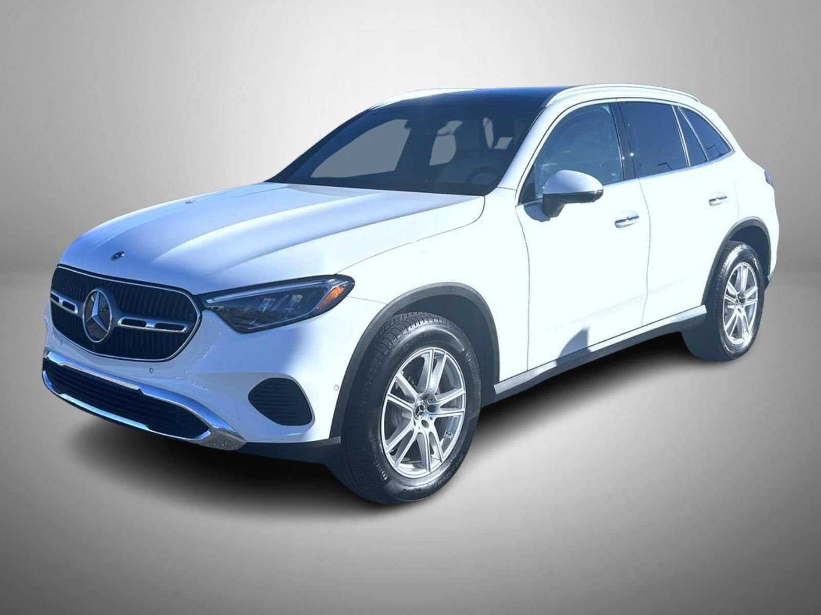 Used 2025 Mercedes-Benz GLC 300 4MATIC image 1