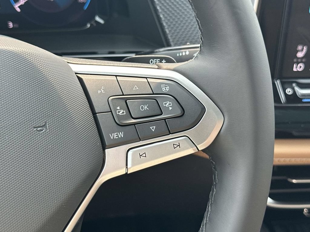 New 2026 Volkswagen Atlas Cross Sport SEL R-Line AWD/4WD image 17