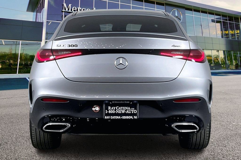 Certified 2026 Mercedes-Benz GLC 300 4MATIC image 4