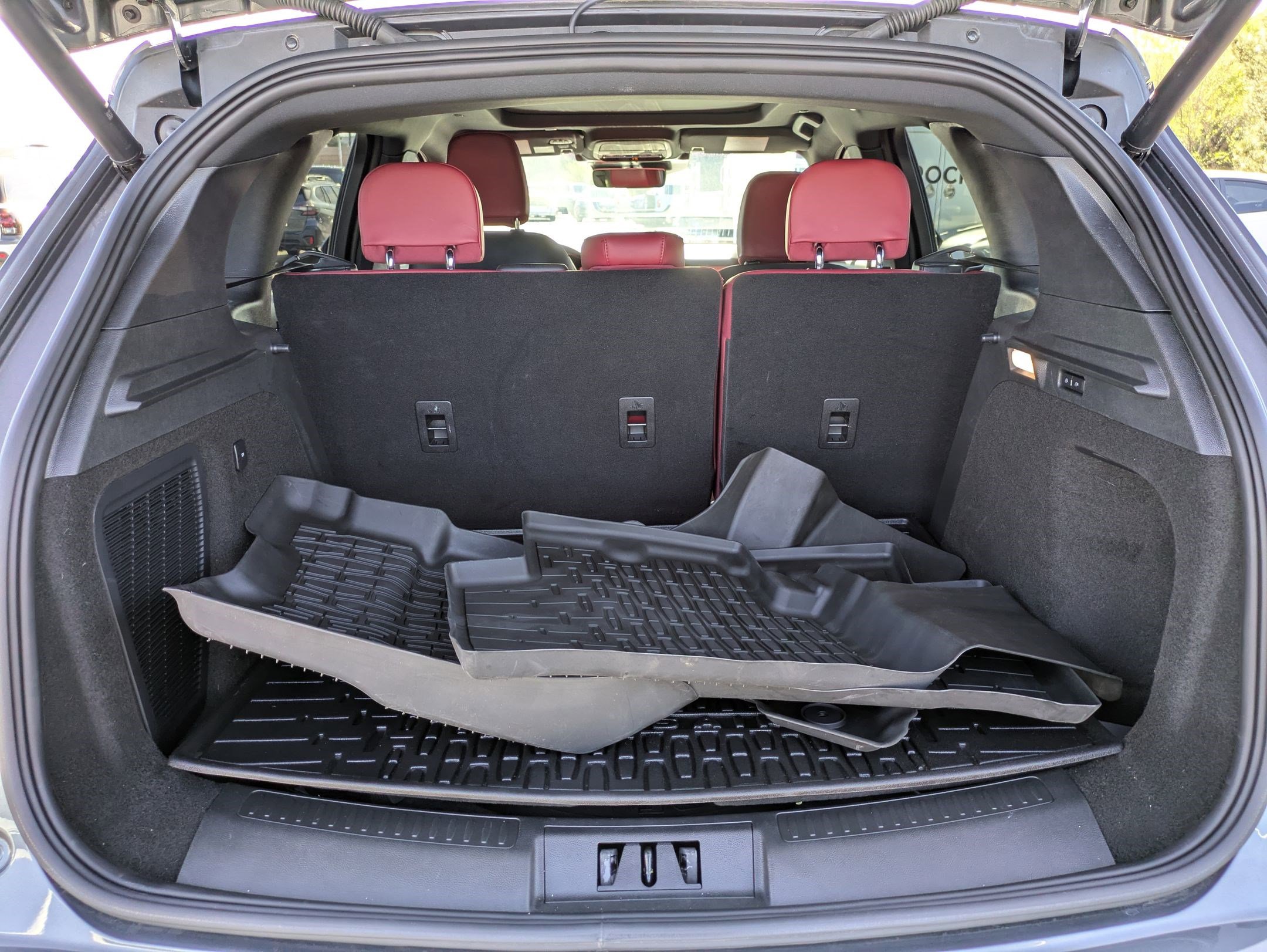 Used 2025 Lincoln Corsair Grand Touring w/ Equipment Group 302A image 30