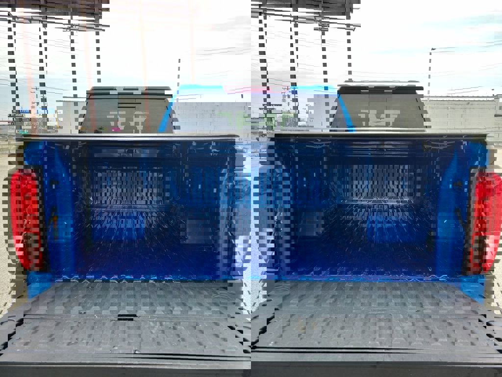 Certified 2022 GMC Sierra 1500 Elevation w/ Preferred Package image 9