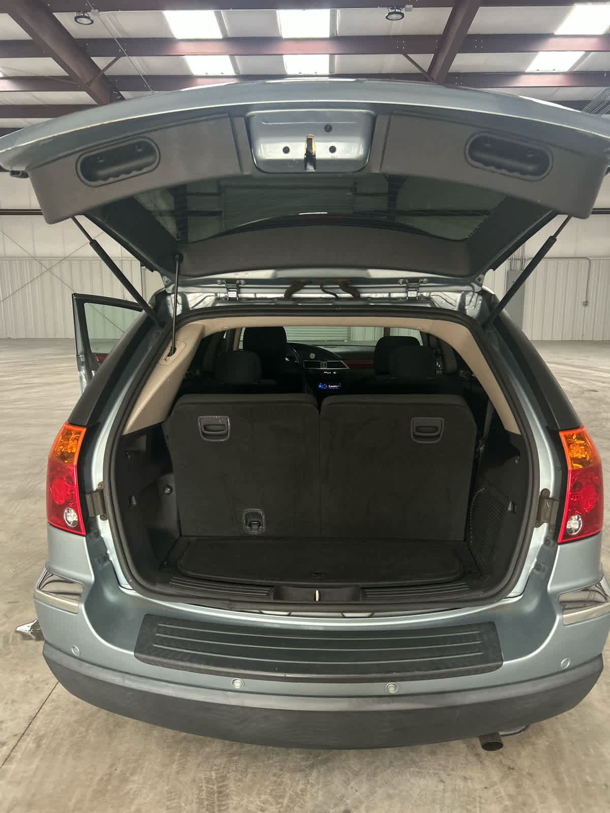 Used 2006 Chrysler Pacifica Touring image 16