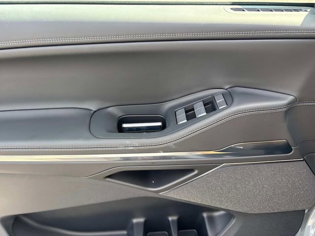 New 2025 Lincoln Navigator Reserve w/ Jet Appearance Package image 21